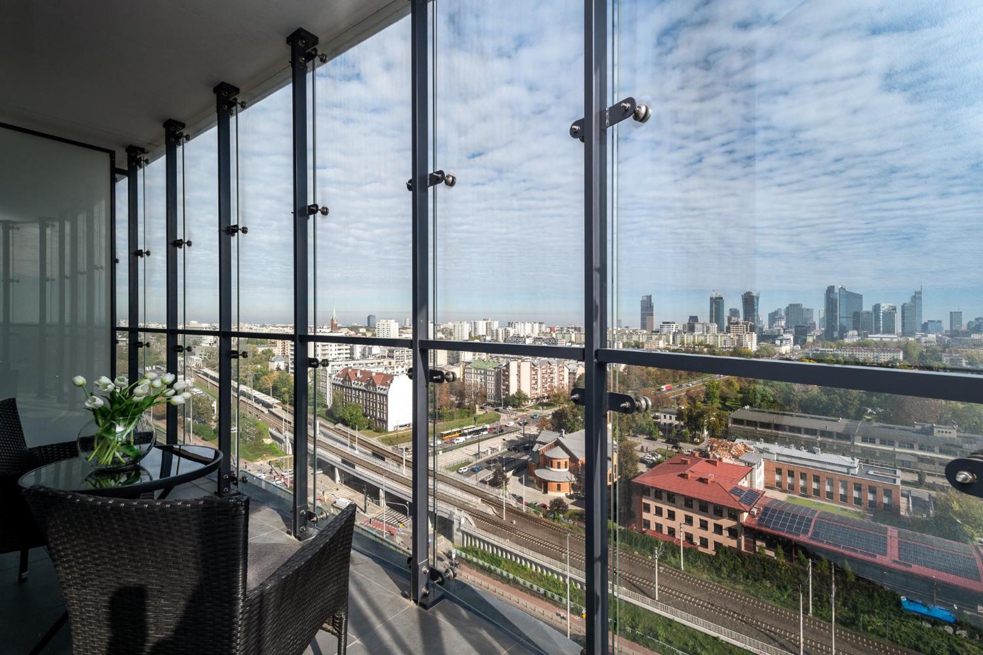 Kasprzaka 29 Wola Tower Free Garage By Perfect Apart 바르샤바 외부 사진